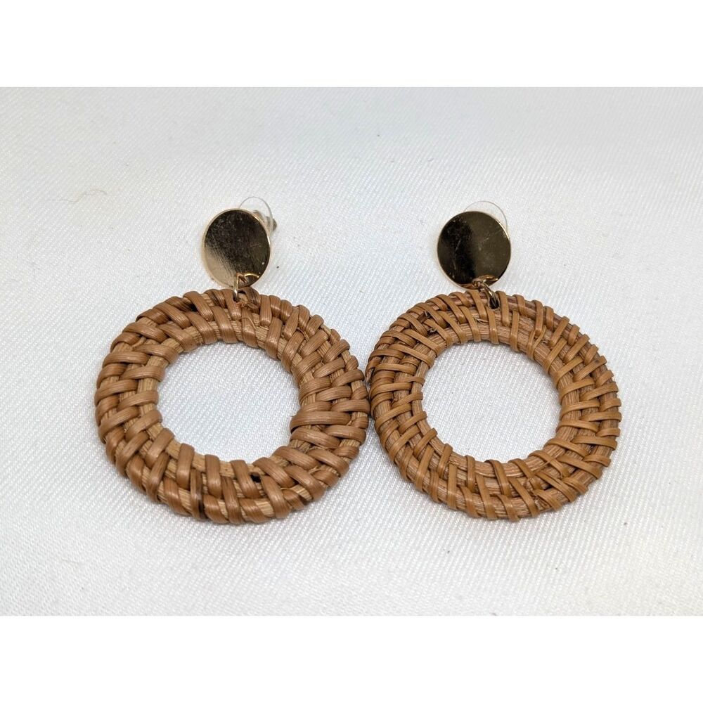 Straw Wicker Weave Hoop Dangle Earrings - Picture 2 of 4